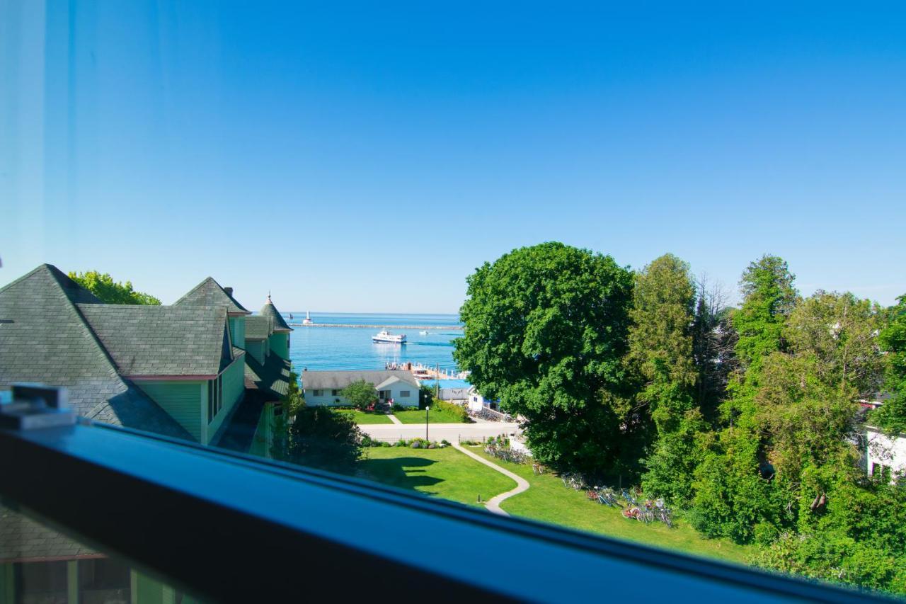 Pine Cottage Bed & Breakfast Mackinac Island Bagian luar foto