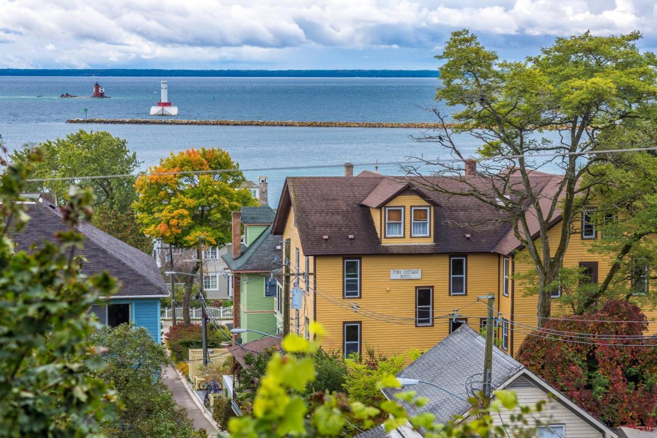 Pine Cottage Bed & Breakfast Mackinac Island Bagian luar foto